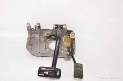 Maserati 3200 GT Automatic pedal box