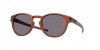 OKULARY FOTOCHROMOWE OAKLEY® LATCH OO 9265 926573 53 ROZMIAR M Z POLARYZACJĄ
