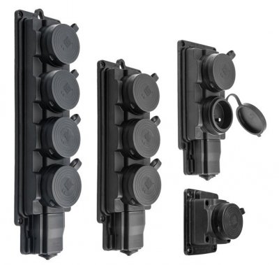 GNIAZDO PRZENOŚNE 1F GUMOWE 4X IP44 CZARNY