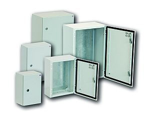 GT 30-20-15 OBUDOWA METALOWA NT 300X200X150 DRZWI PEŁNE Z PŁYTĄ IP66 IK10 SZARY ETIBOX