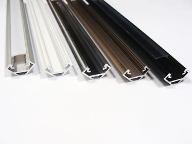 PROFIL NT KĄTOWY ALUMINIUM NATURALNE 2020MM KLOSZ PRZEZROCZYSTY