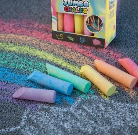 KREDA KOLOROWA SZKOLNA TABLICOWA CHODNIKOWA MAŁOPYLĄCA JUMBO W PUDEŁKU