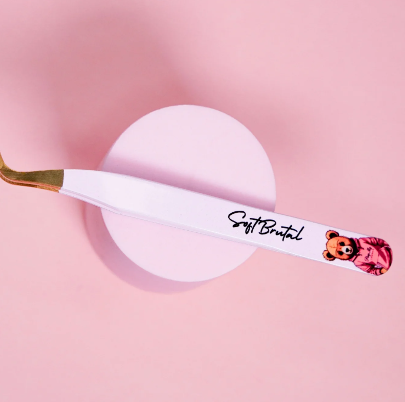 Profesjonalna pęseta do przedłużania rzęs Soft Brutal Pimp My Lashes