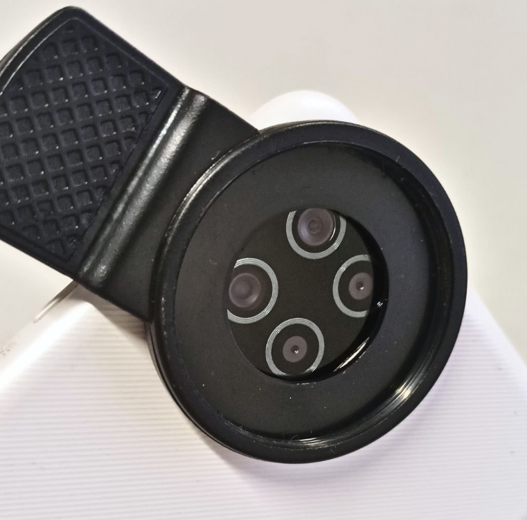 Makro obiektyw do telefonu Pimp My Lashes