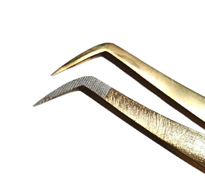 Złota pęseta do rzęs VOLUME Swan Slim #6 Nano/Classic Pimp My Lashes