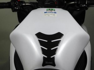 Tankpad Keiti Small Carbon