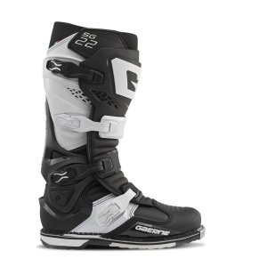 GAERNE BUTY CROSS/ENDURO MODEL SG-22 BLACK/WHITE
