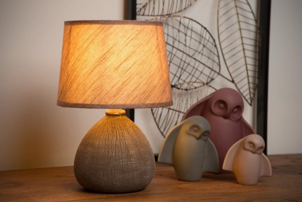 LAMPKA STOŁOWA NOCNA CERAMICZNA BRĄZOWA Z BEŻOWYM ABAŻUREM DO SALONU SYPIALNI LUCIDE RAMZI 47506/81/43