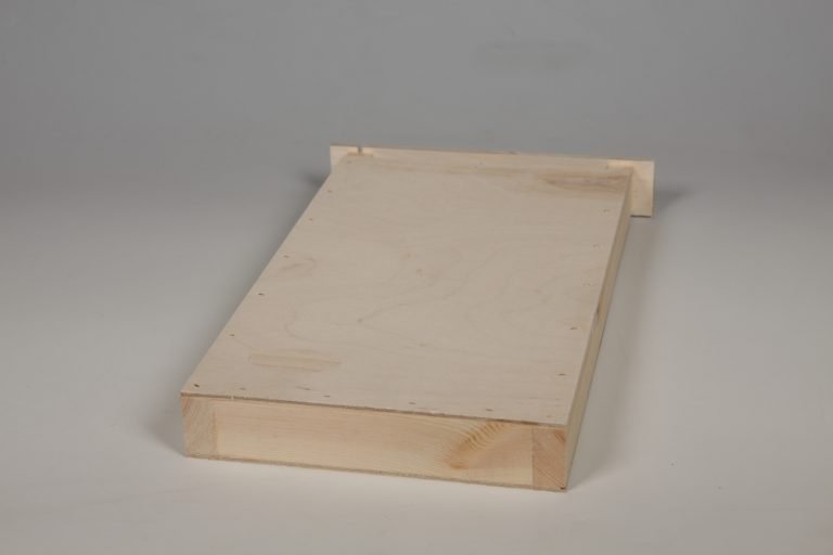 Frame feeder Warszawiak Widened 3l wooden