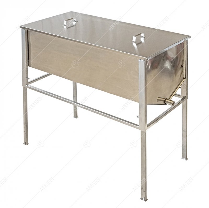 Topiarka parowa na bazie stołu do odsklepiania (25/30 ramek Dadant/Wielkopolska) 1m