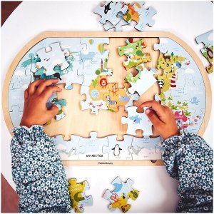 Drewniane puzzle - Mapa świata