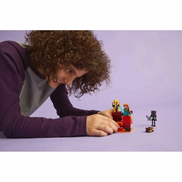 Lego Minecraft 21266 Bitwa na moście Netheru