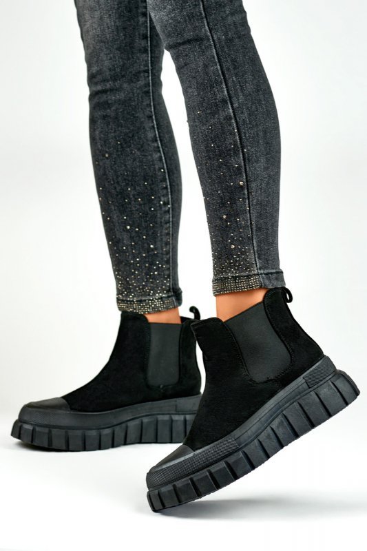 Botki Model A1006B Black - PRIMO Hurtownia odzieży on-line, moda damska, bielizna i obuwie dla kobiet - Matterhorn.pl