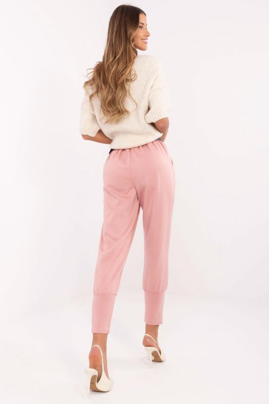 Spodnie Dresowe Model DHJ-SP-20316.87 Brzoskwinia - Italy Moda