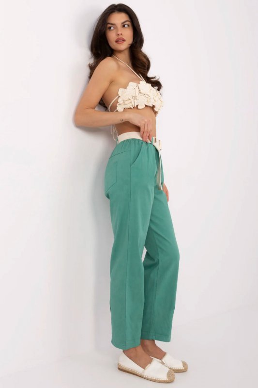 Spodnie Damskie Model DHJ-SP-20506.79 Pistacja - Italy Moda