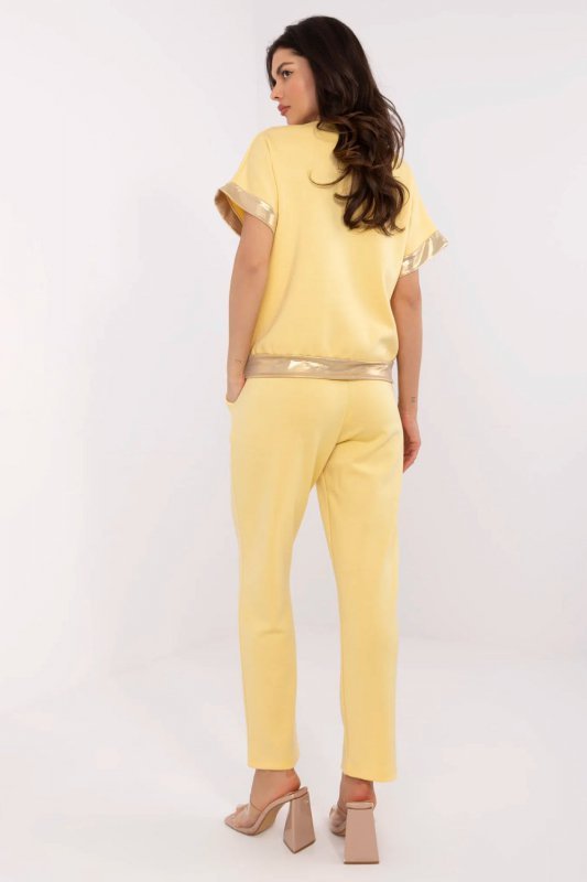 Spodnie Komplet Model MI-KMPL-M6196.28 Light Yellow - Italy Moda