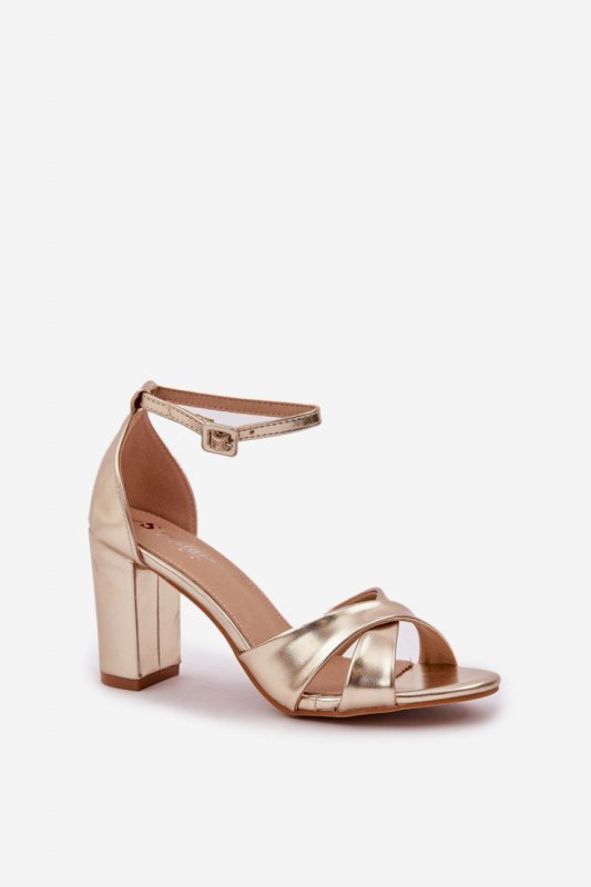 Sandały Model Lanaria M525 Gold - Step in style