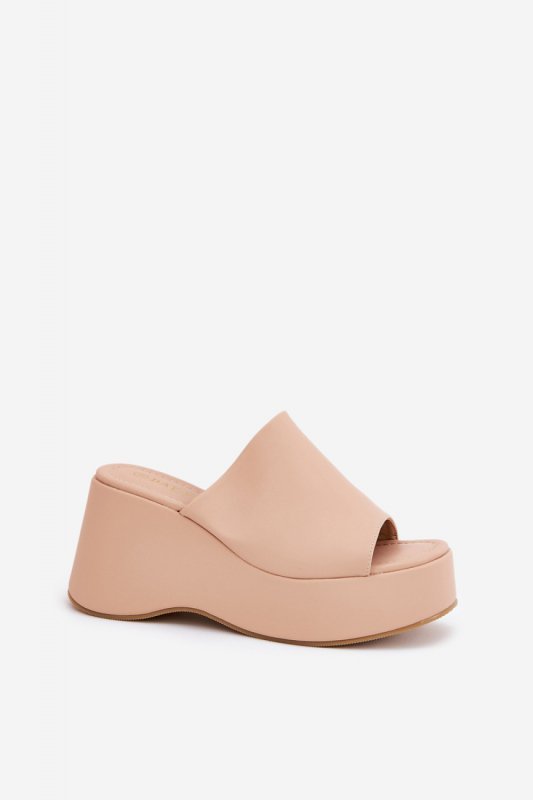 Sandał Klapki Model Kisoffi 8338-305 Beige - Step in style
