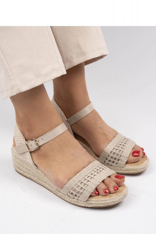 Sandały Model 1900 Beige - Inello