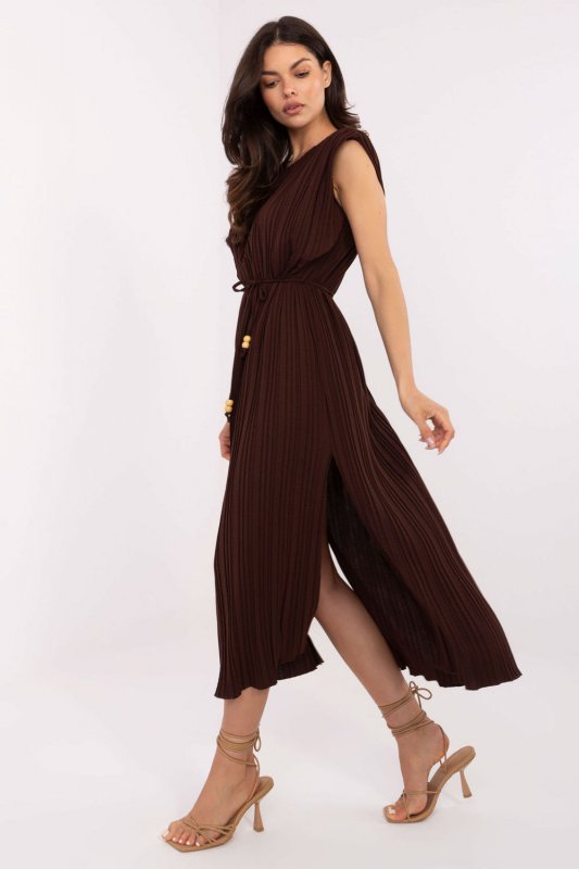 Sukienka Model DHJ-SK-19830.00 Dark Brown - Italy Moda