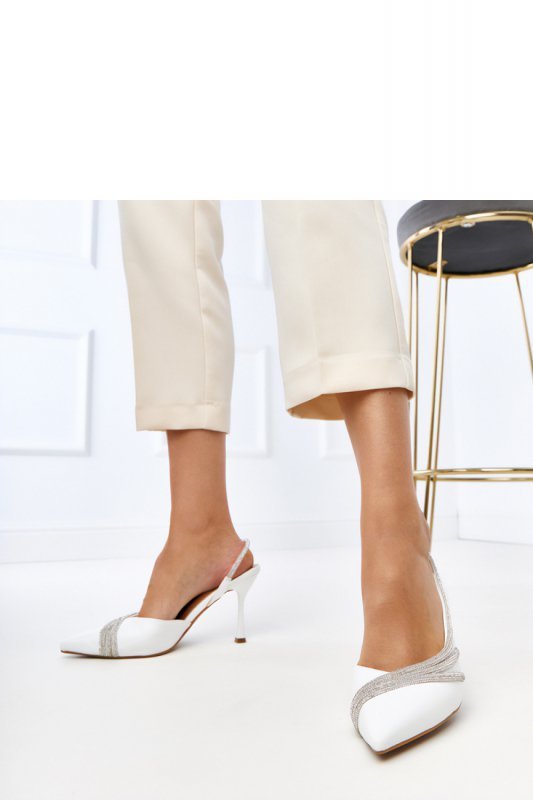 Sandały Model Lura E5512 White - PRIMO