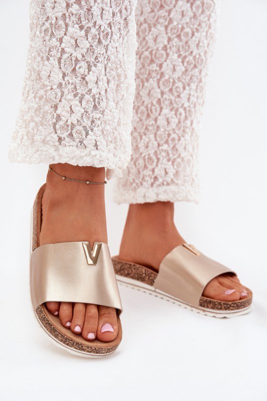 Sandał Klapki Model Vessira AM247 Gold - Step in style