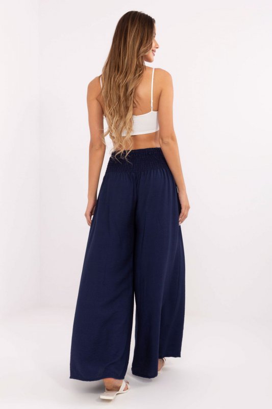 Spodnie Damskie Model MI-SP-A2543.27 Navy - Italy Moda