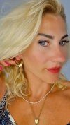 gold earrings made of stainless steel