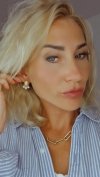 gold earrings made of stainless steel