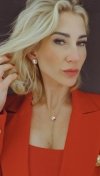 gold earrings made of stainless steel
