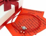 GOLDENES ARMBAND MIT EDELSTAHL