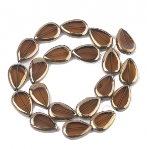 Glass beads faceted strands