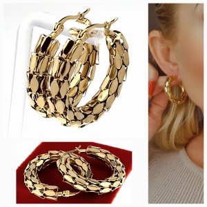 gold earrings made of stainless steel