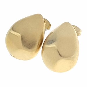 gold earrings made of stainless steel