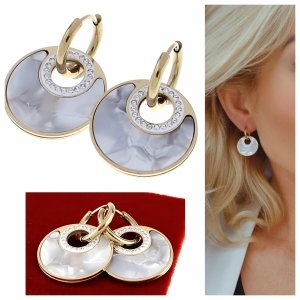 gold earrings made of stainless steel
