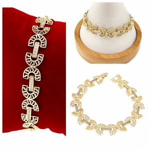 gold bracelet for a gold-plated leg