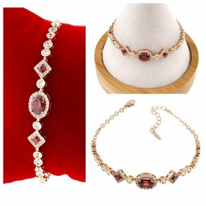 gold bracelet for a gold-plated leg
