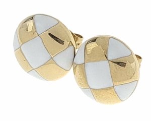gold earrings made of stainless steel