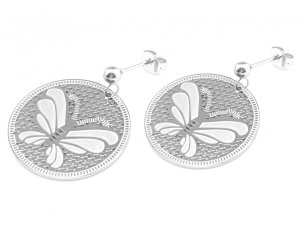 gold earrings made of stainless steel