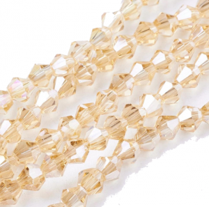 Glass beads faceted strands