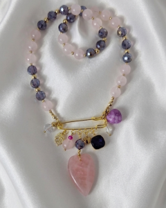 2319j Naszyjnik kwarc różowy kamień naturalny 45cm stal chirurgiczna nierdzewna kryształki