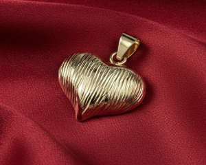 877 Złota zawieszka błyszcząca pozłacana 14k serce