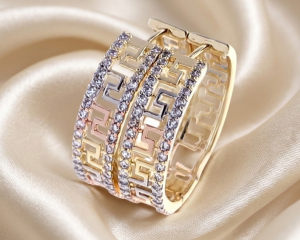 1339 Kolczyki złote pozłacane wiszące 14K cyrkonie wzór grecki