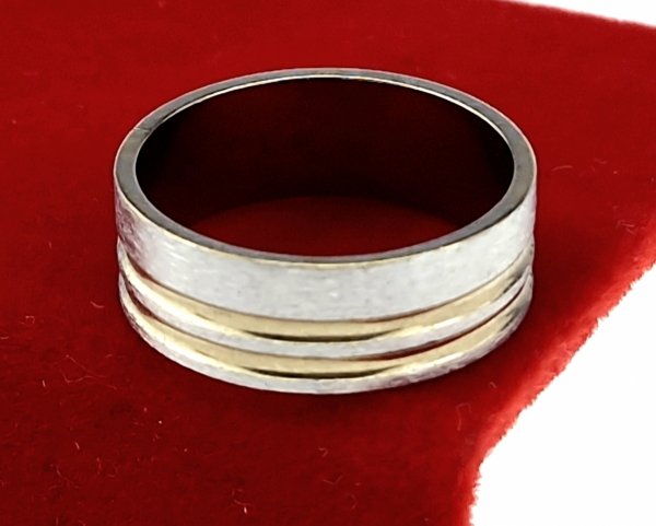prstenec. 19,00 mm zlatá nerezová ocel
