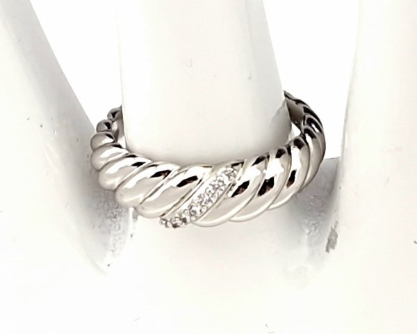 Goldring 18,60 mm. vergoldete Verlobung Xuping