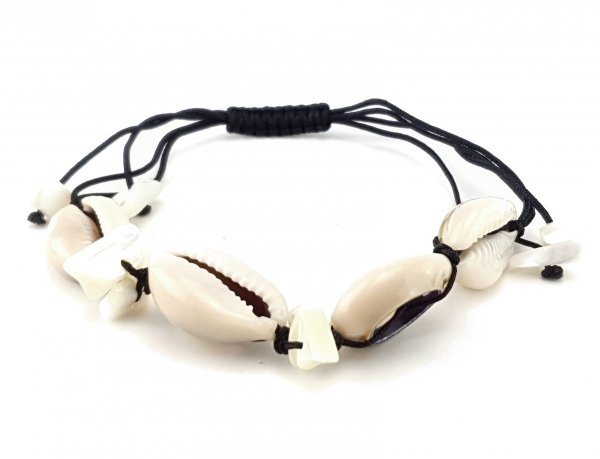 GOLDENES ARMBAND MIT EDELSTAHL