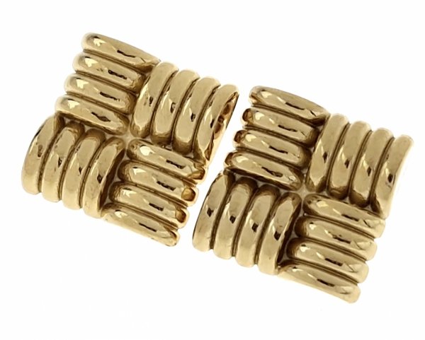 goldene Ohrringe aus Edelstahl