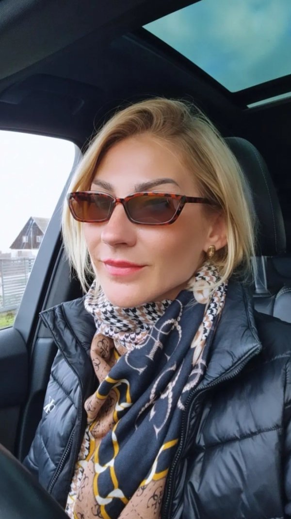 ok05 Damskie okulary przeciwsłoneczne prostokątne ozdobne