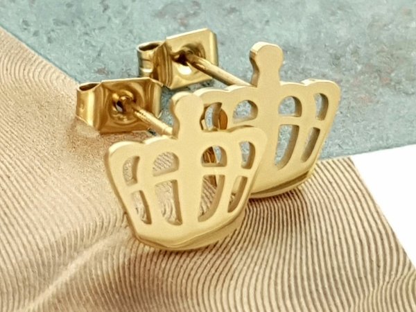 goldene Ohrringe aus Edelstahl
