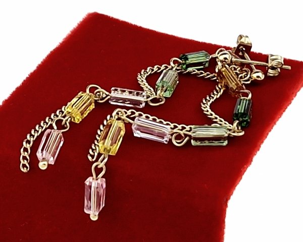 goldene Ohrringe aus Edelstahl